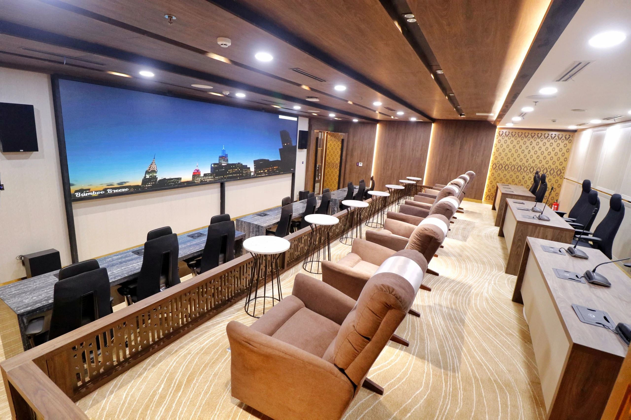 War Room 4
